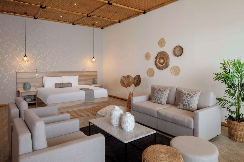 Junior Beach Access Suite
