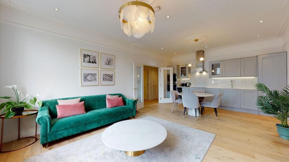 Royal Kensington - Premium 3 bed Apartment 19