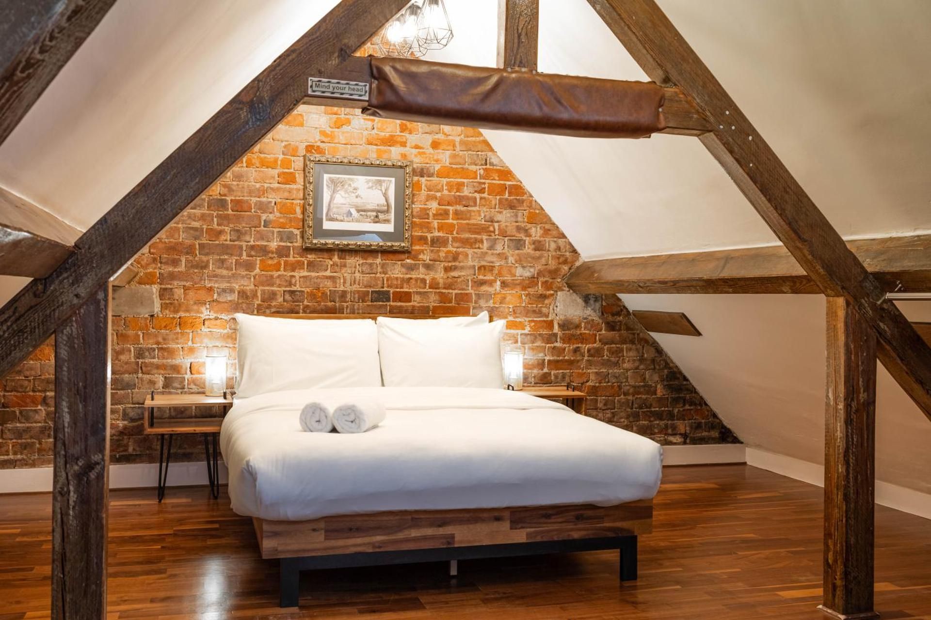 Double Room with Shared Bathroom