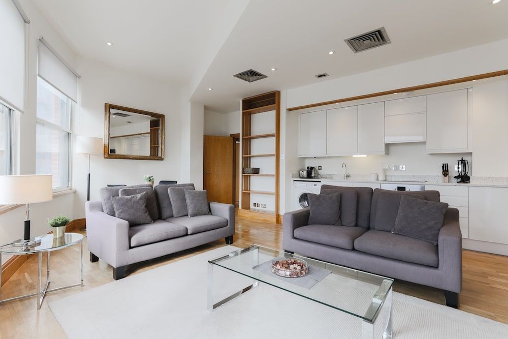 Monument by Excel Apartments Executive Apartment 20