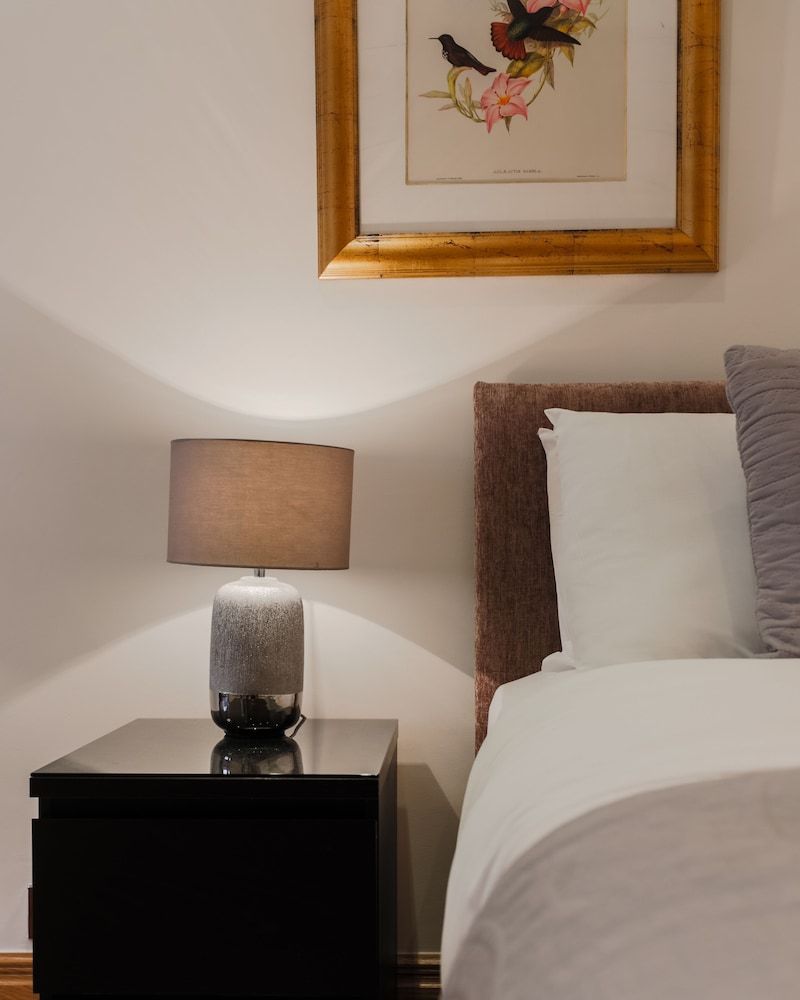 Monument by Excel Apartments Luxury Studio Suite 7