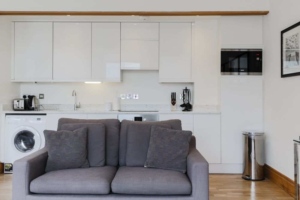 Monument by Excel Apartments Executive Apartment 17