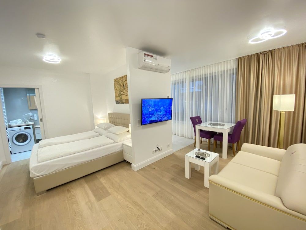 Steiner Residences Vorgartenstrasse Business Studio, 1 Queen Bed, Non Smoking, Courtyard Area 6