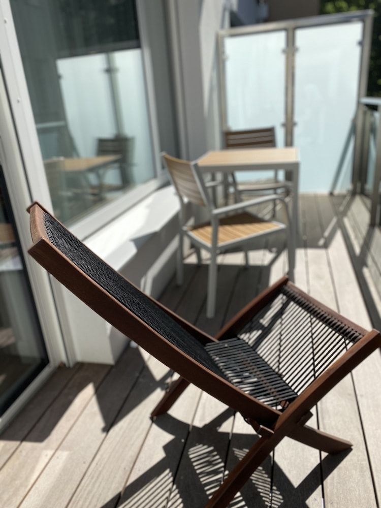 Steiner Residences Vorgartenstrasse Premium Studio, 1 Queen Bed, Balcony, Courtyard Area 10