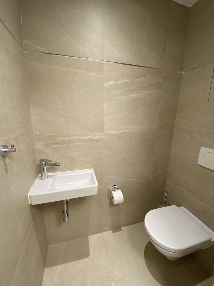 Steiner Residences Vorgartenstrasse Premium Studio, 1 Queen Bed, Balcony, Courtyard Area 13