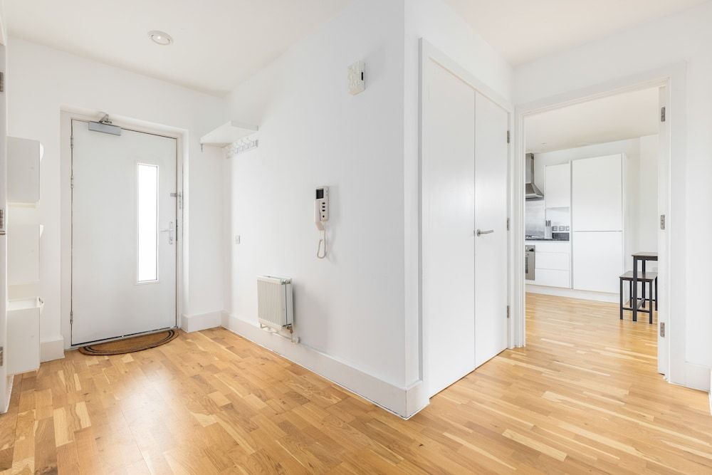 The Bermondsey Flats Apartment 9