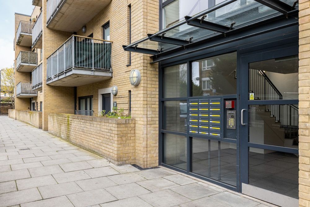 undefined The Bermondsey Flats 3