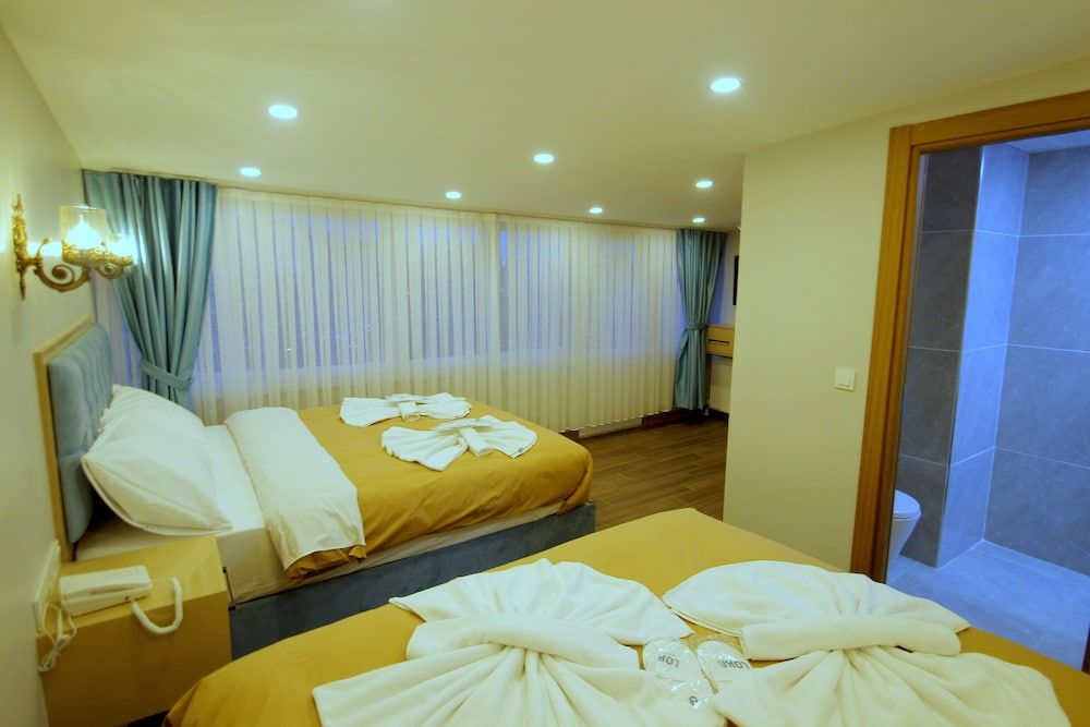 undefined Hira Hotel 2