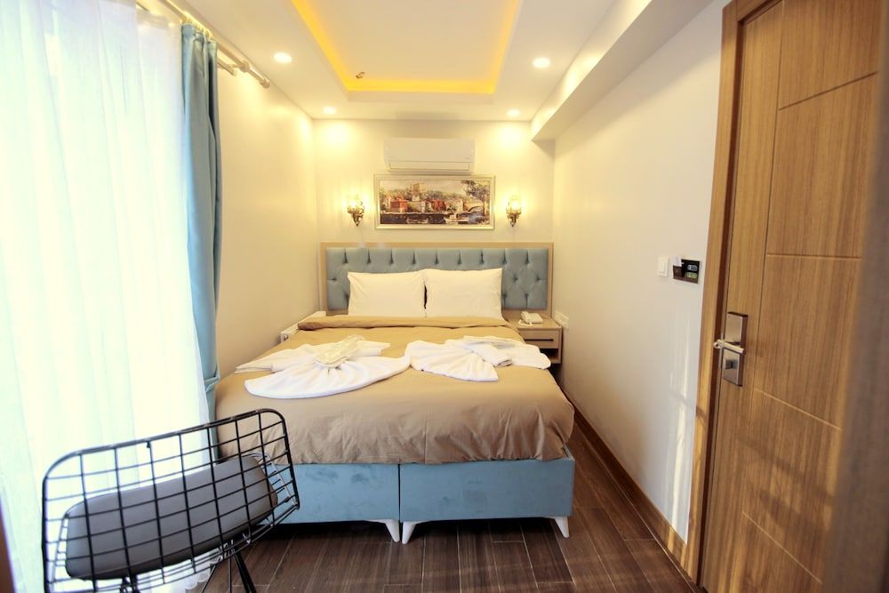 undefined Hira Hotel 3