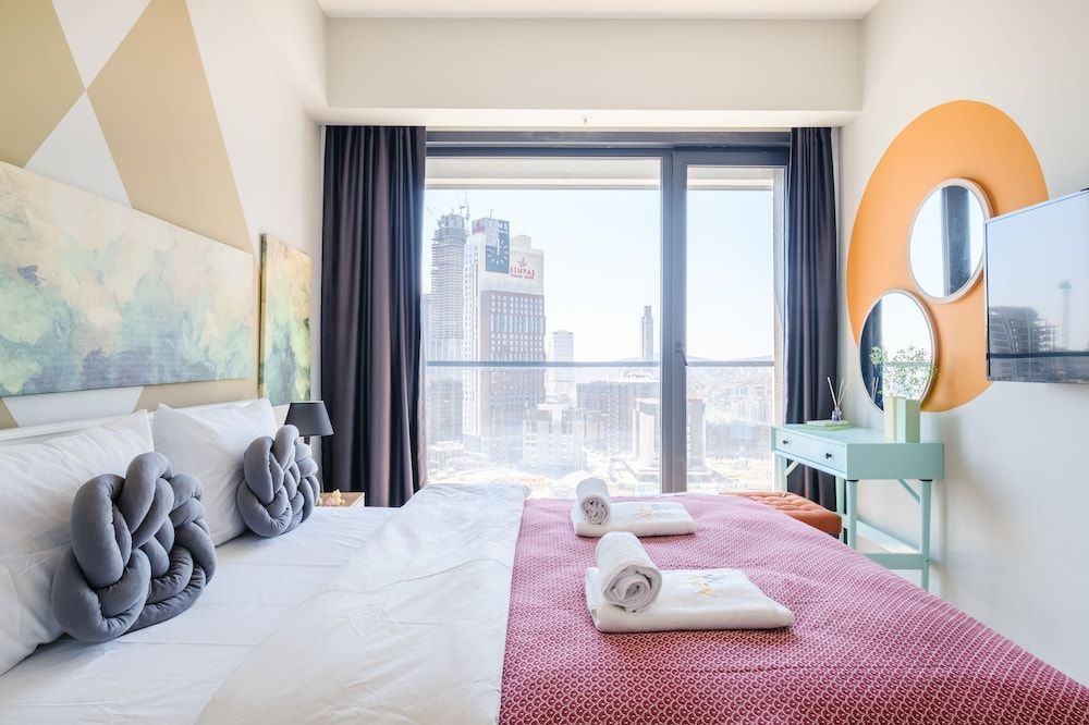 Deluxe Apartment