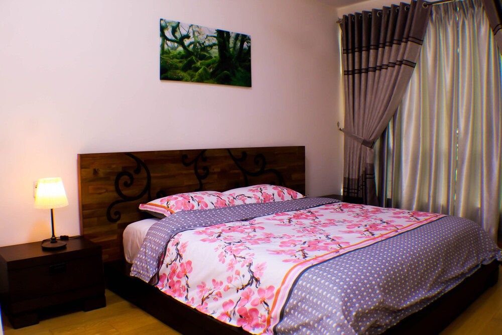 undefined Crest Residence 2