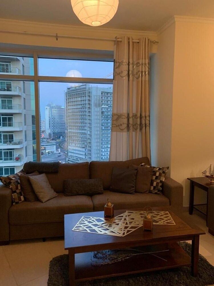 Downtown dubai views Twin Room 19