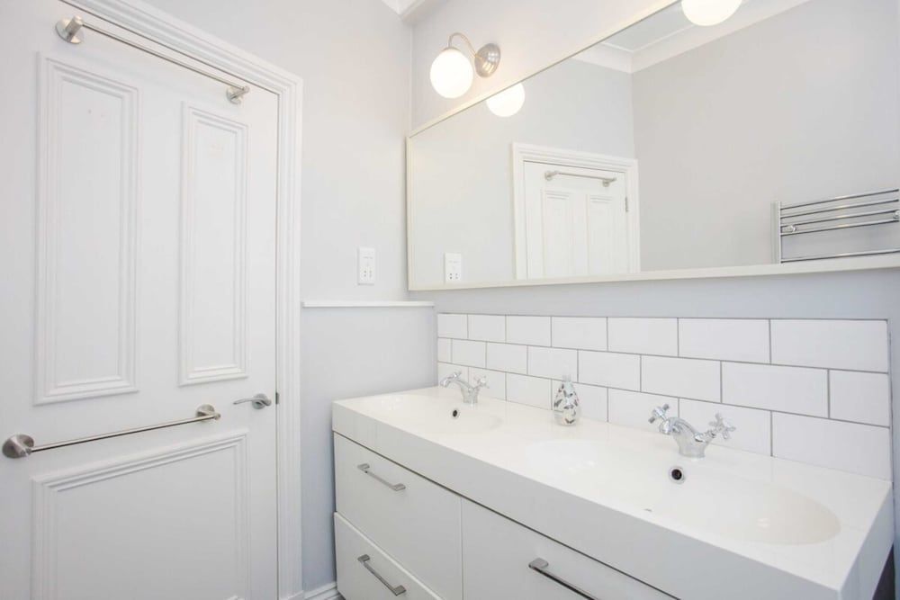 Stylish & Modern 3 Bed Flat in NW London With Garden Apartment (3 Bedrooms) 22