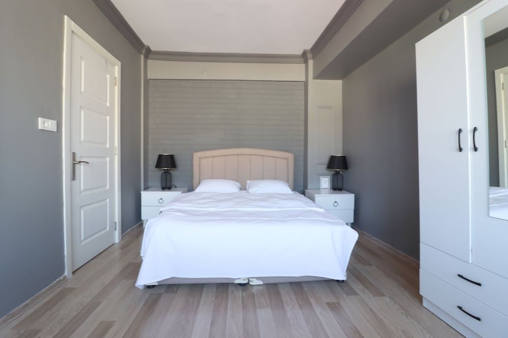 Karakoy VAV Suites Superior Condo 6