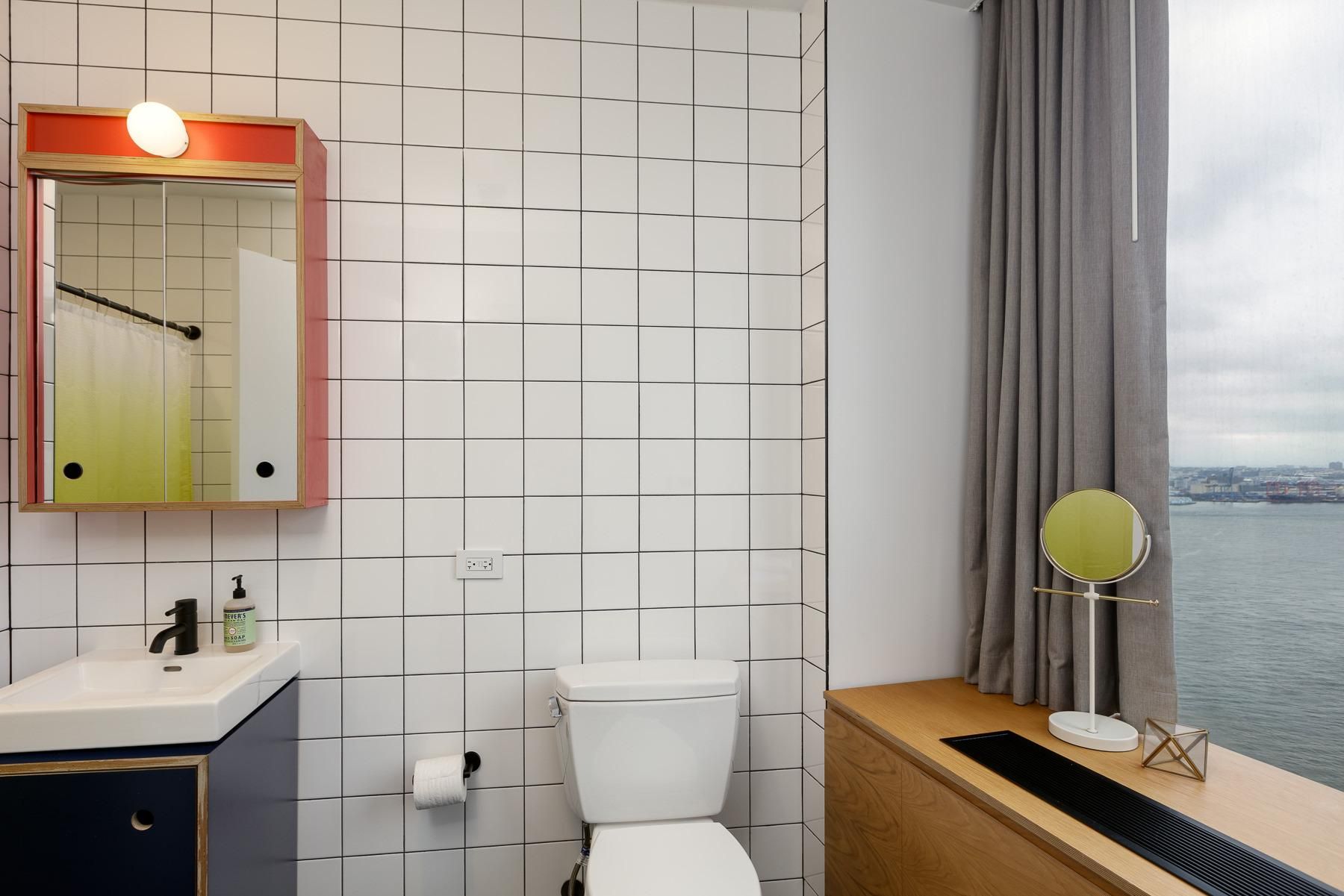 Studio Apartment - 4 Adults