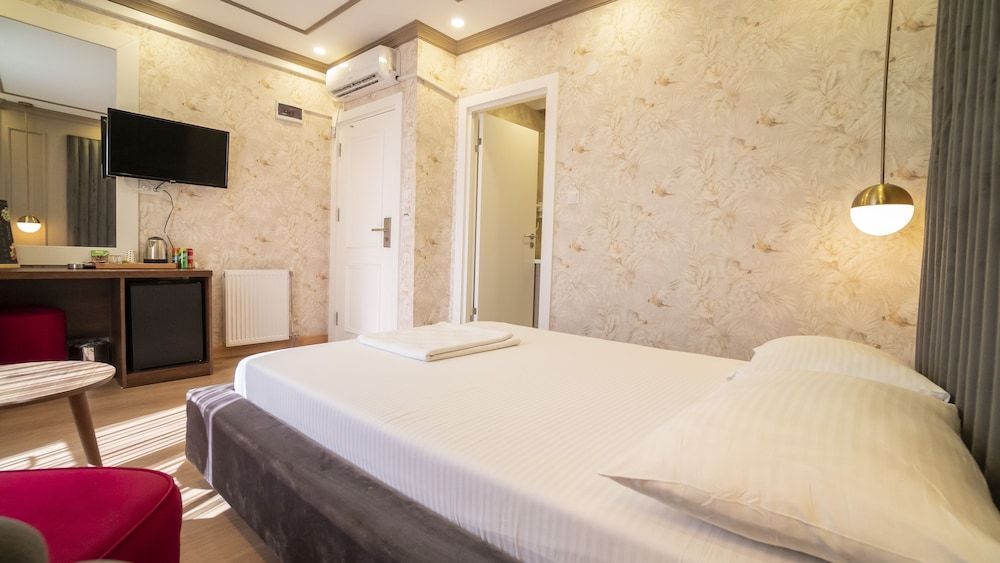 undefined Dymar Hotel 9