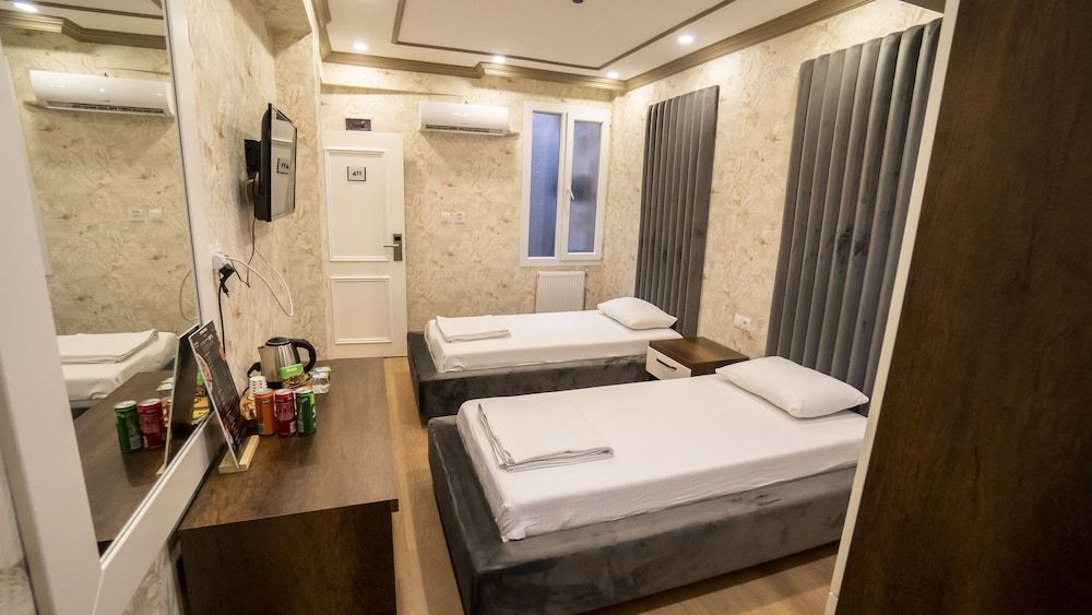 undefined Dymar Hotel 2