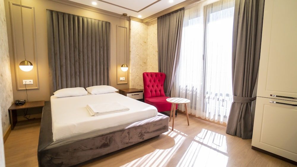 undefined Dymar Hotel 7