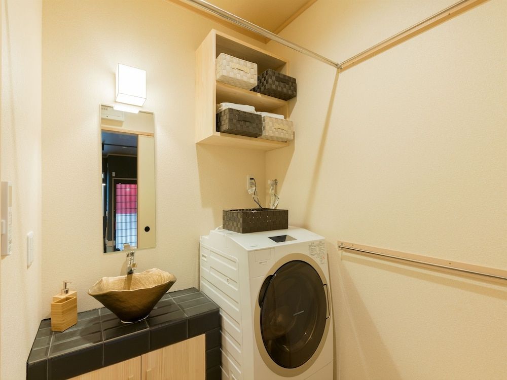 Yadoya Negishicho House 9