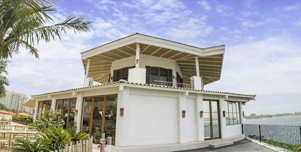 undefined LUX Holiday Home - Azure Residence 4 2