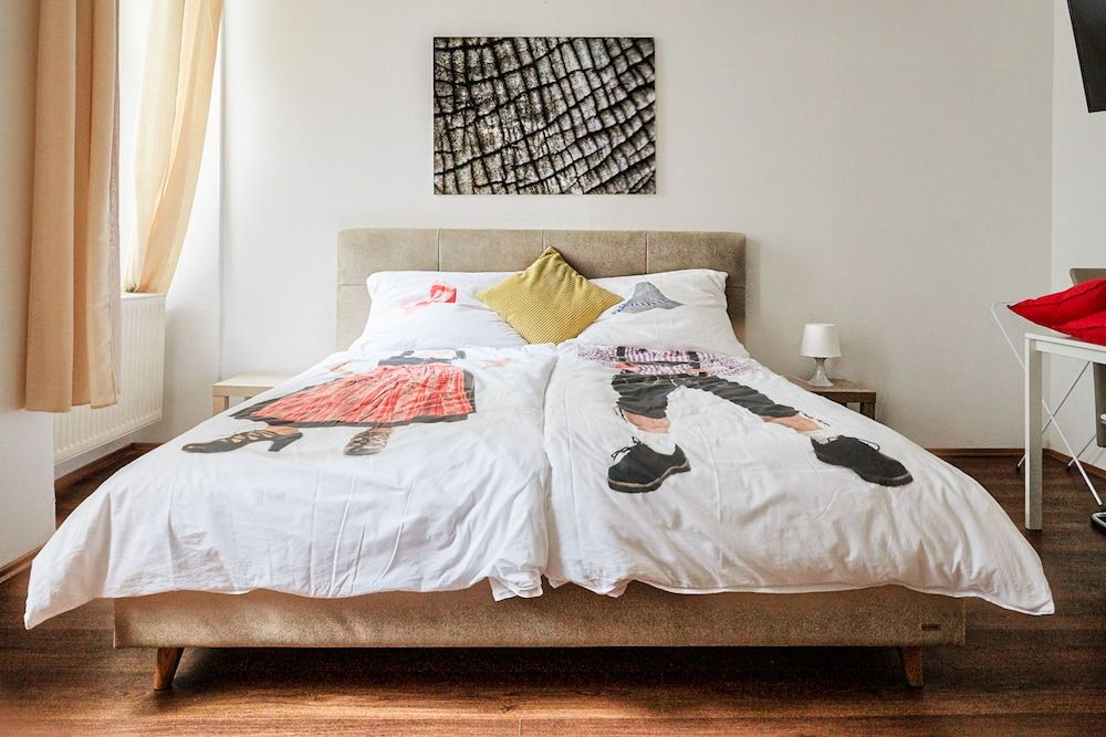 undefined Modern Apartment in The Heart of Vienna 2 3