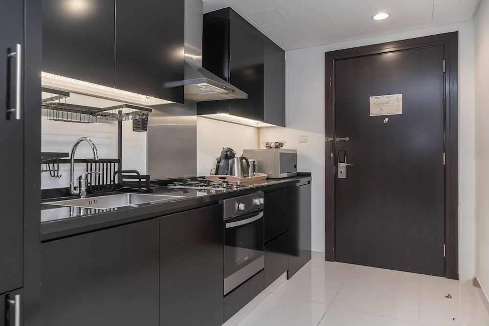 HiGuests - Damac Maison