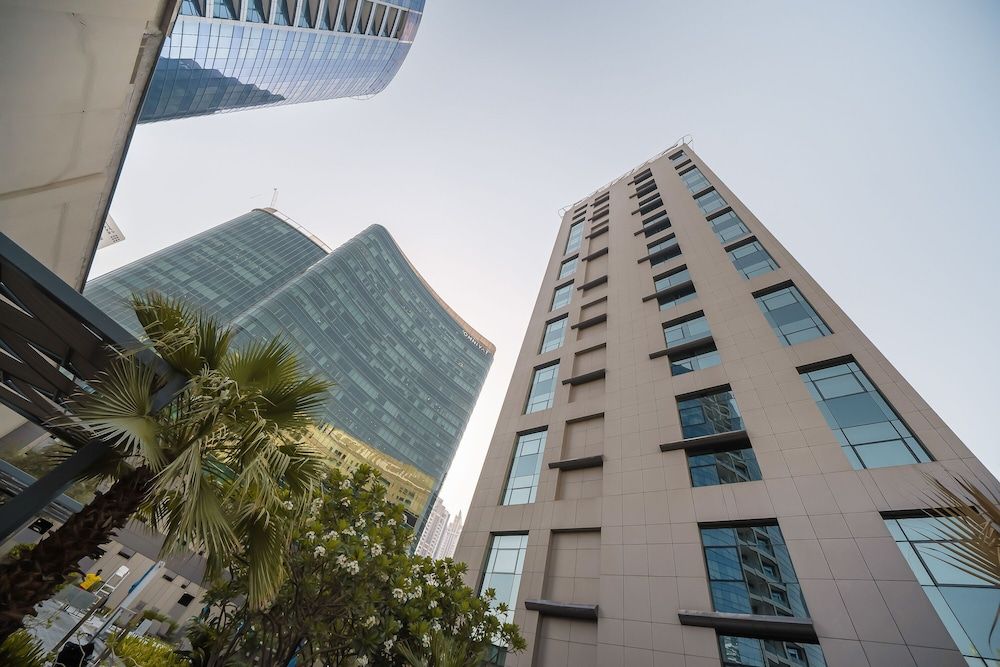 undefined HiGuests - Damac Maison