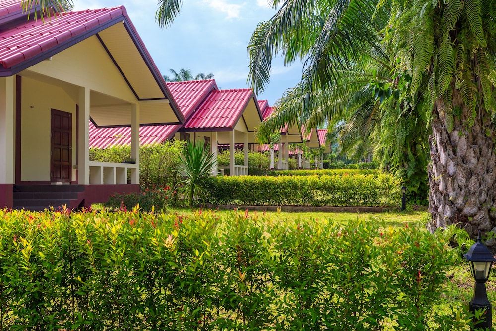 undefined Green Garden House 3