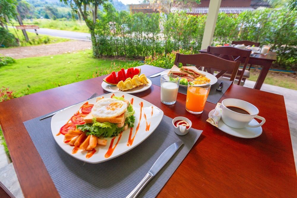 undefined Green Garden House 4