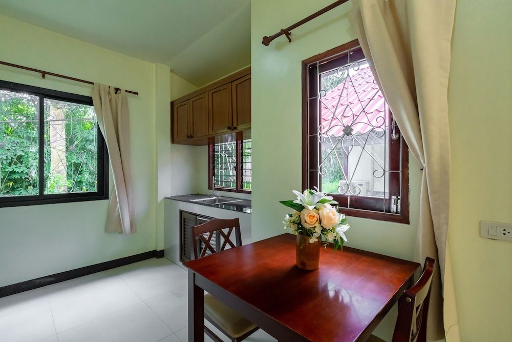 Green Garden House Classic Double Room, Non Smoking 5