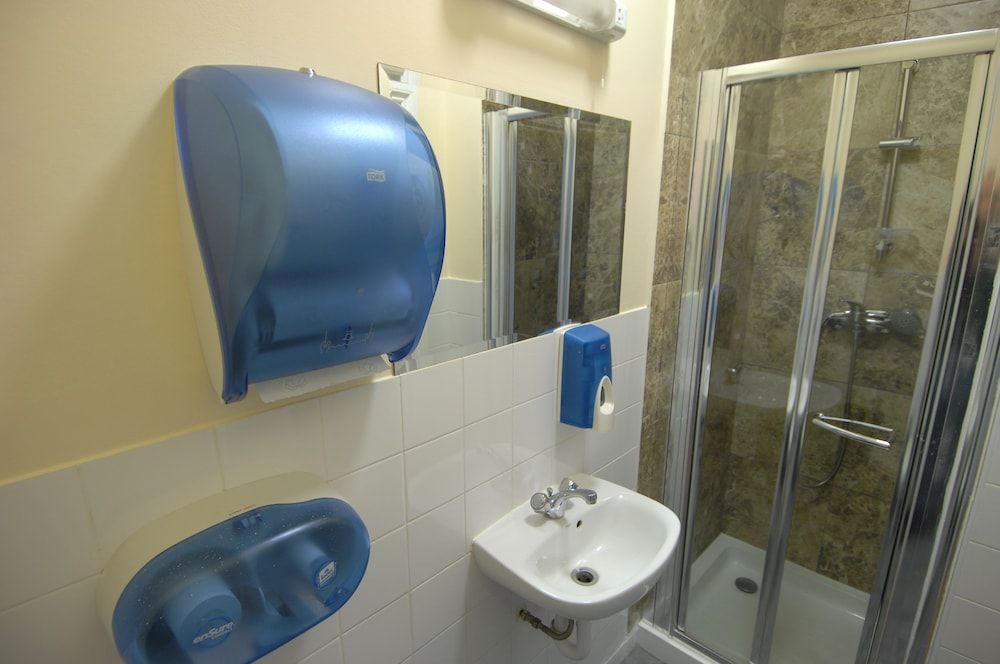 undefined Barkston Rooms Earl's Court - Hostel 3