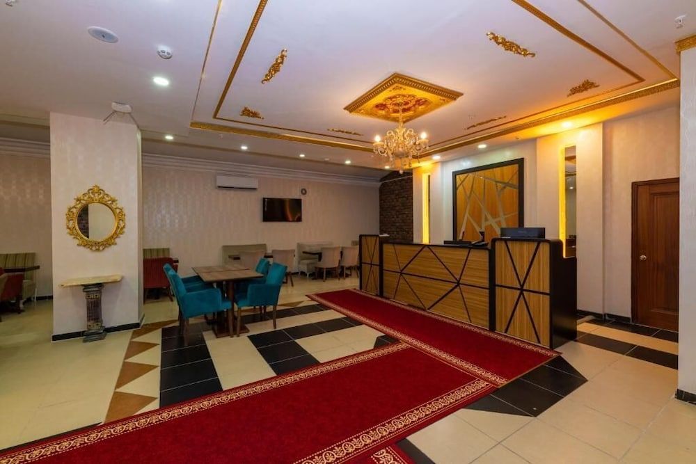 undefined Golden Flower