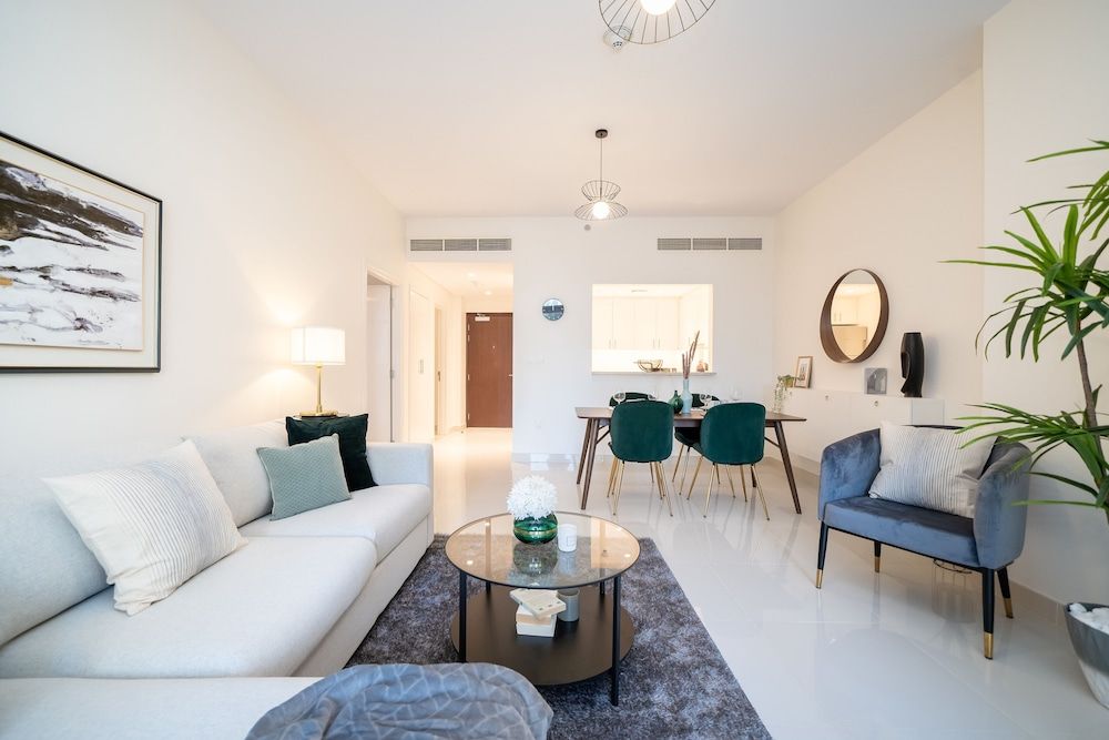 HiGuests - Boulevard Crescent Tower 2 Classic Apartment 21