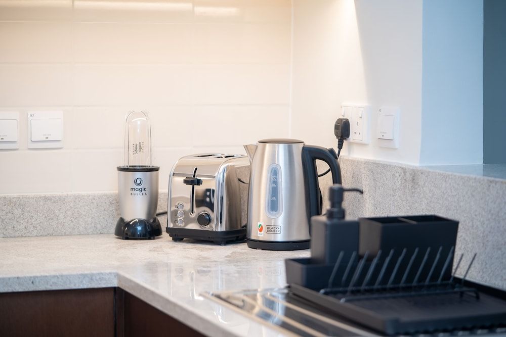 HiGuests - Boulevard Crescent Tower 2 Classic Apartment 14