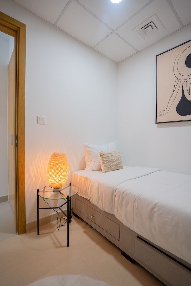 Nasma Luxury Stays - Bellevue - Tower A Deluxe Apartment 2