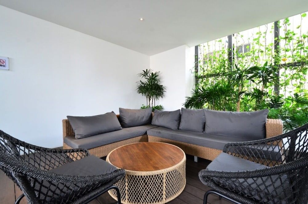 EST Link to LRT KL Sentral Bangsar Apartment, 3 Bedrooms 13