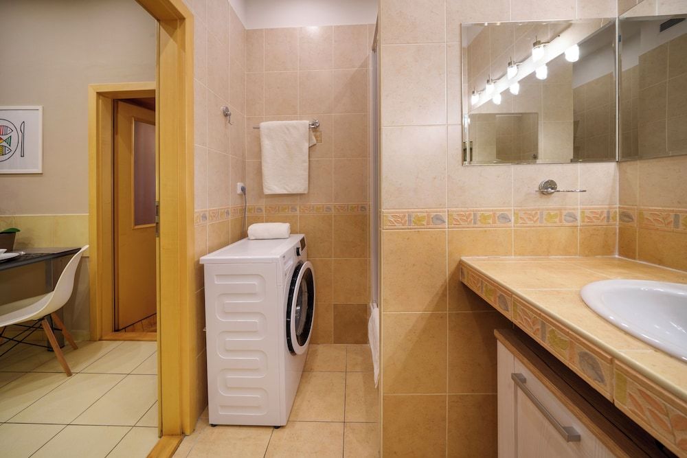 Dlouhá Apartment with balcony Deluxe Apartment 11