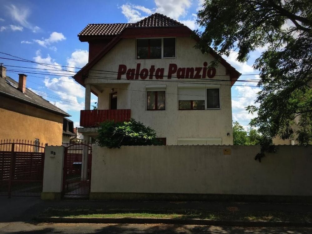 undefined Palota Panzió 2