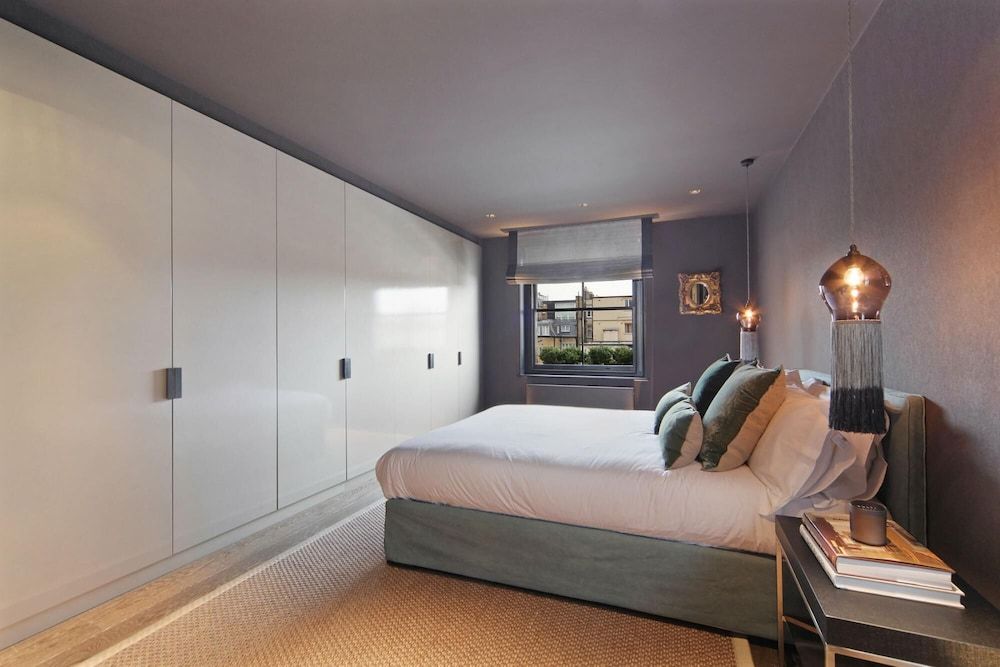 undefined Cadogan Square Luxury 2 Bedroom Apartment II 9