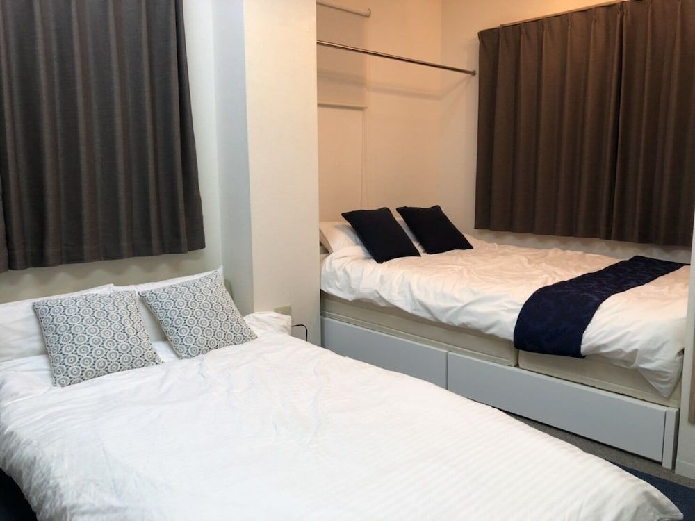 undefined Oval Tokyo Ikesan 301 3