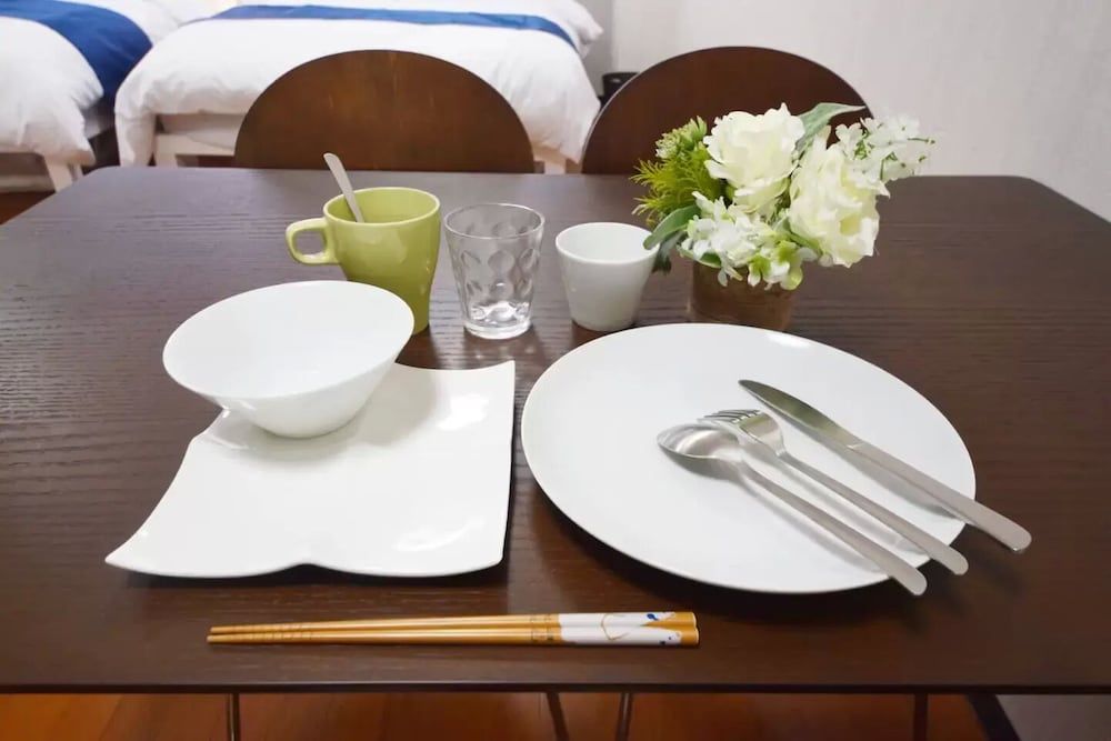 Y's O Bldg Apartment 13