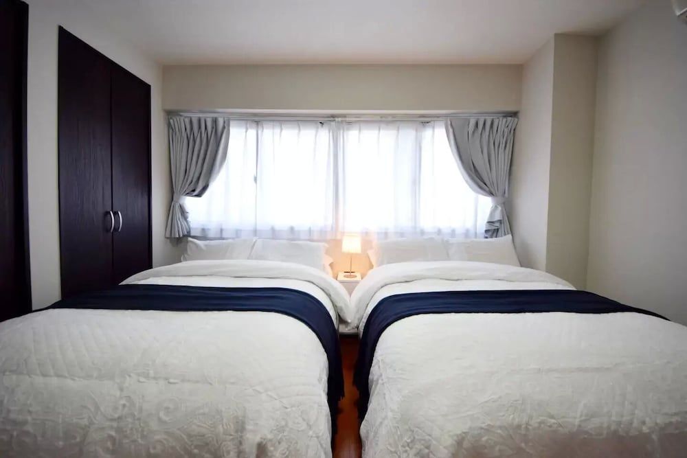 undefined Y's O Bldg 10