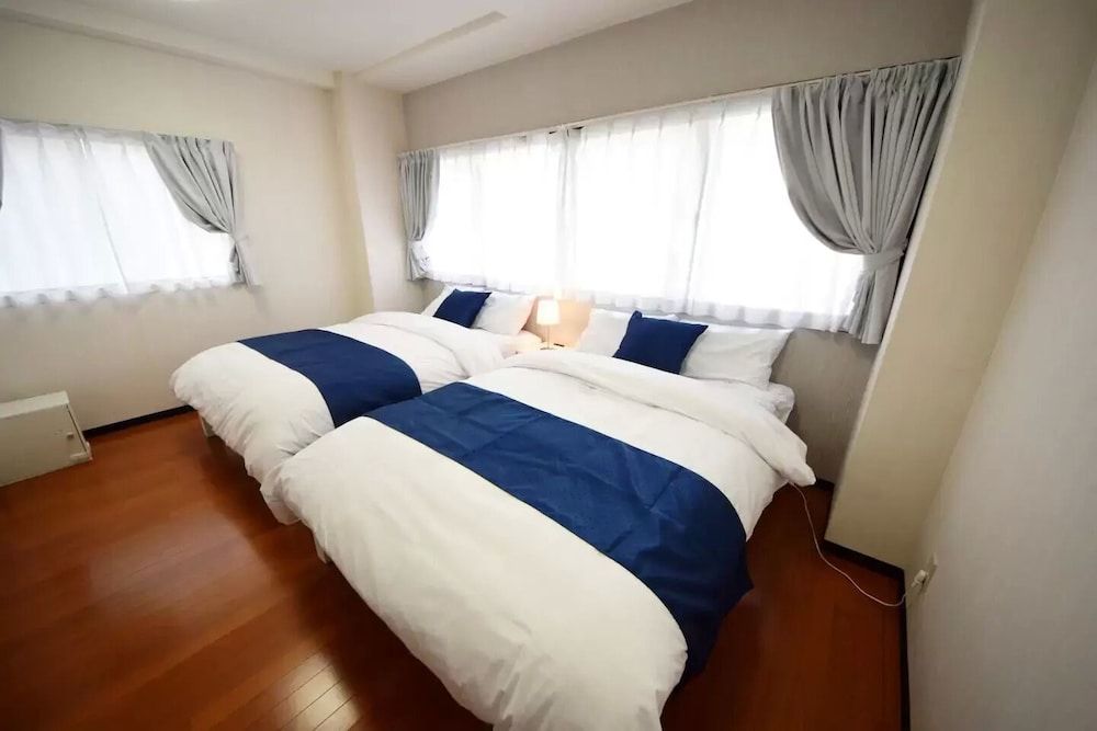 Y's O Bldg Apartment 11