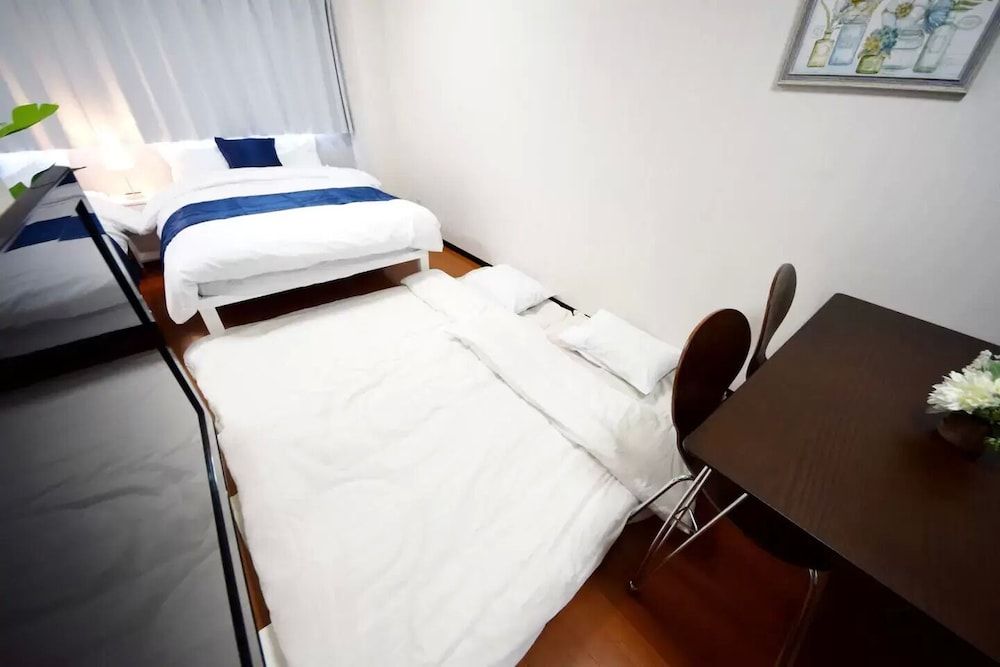 Y's O Bldg Apartment 10