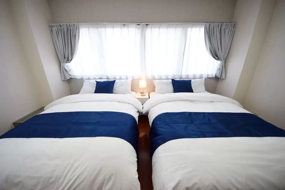 undefined Y's O Bldg 5