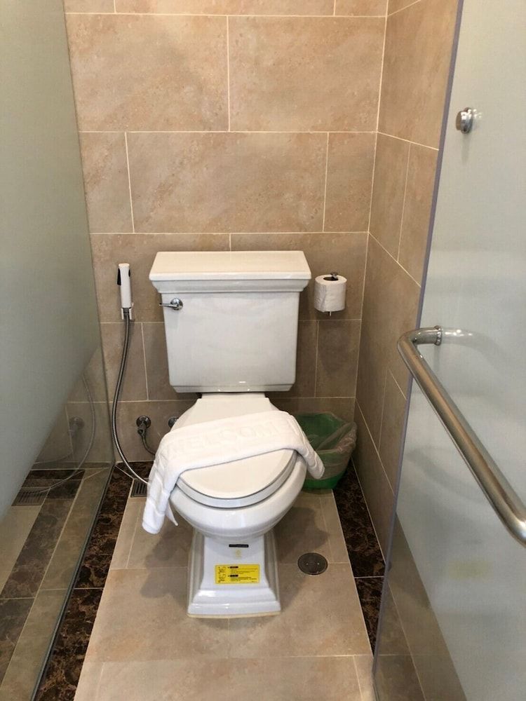 Espana Condo Pattaya By JC 1-Bedroom Condo with Garden View 8