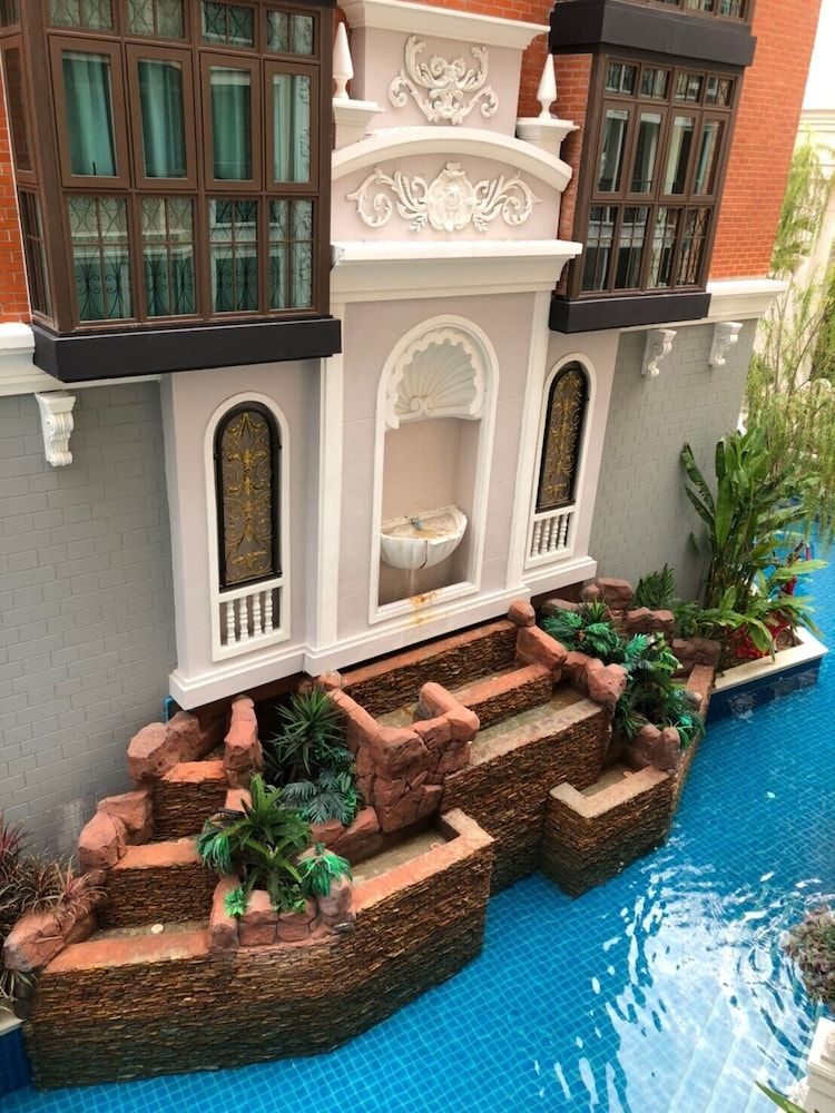 Espana Condo Pattaya By JC Studio with Pool View 7