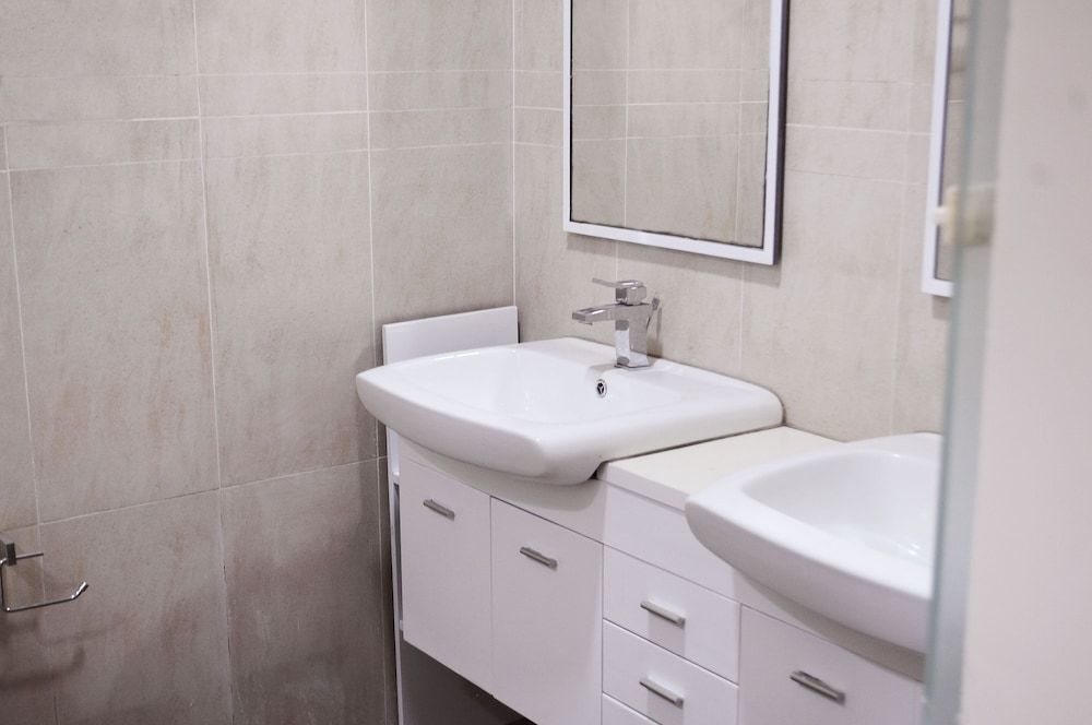 undefined Paragon Saigon 2 2