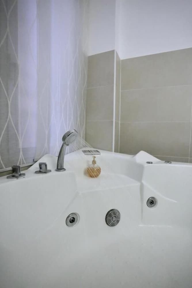 Appartamento Delle Star Deluxe Apartment, 2 Bedrooms 11