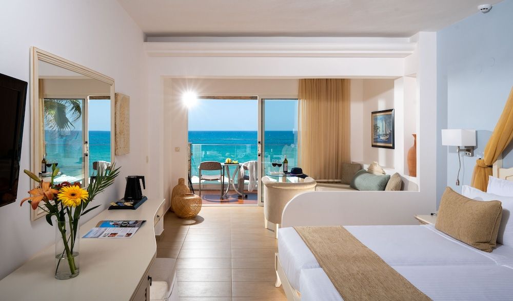 Luxury Superior Room, Beach Front